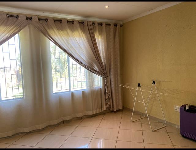 3 BEDROOM HOUSE FOR SALE IN BRACKENDOWNS